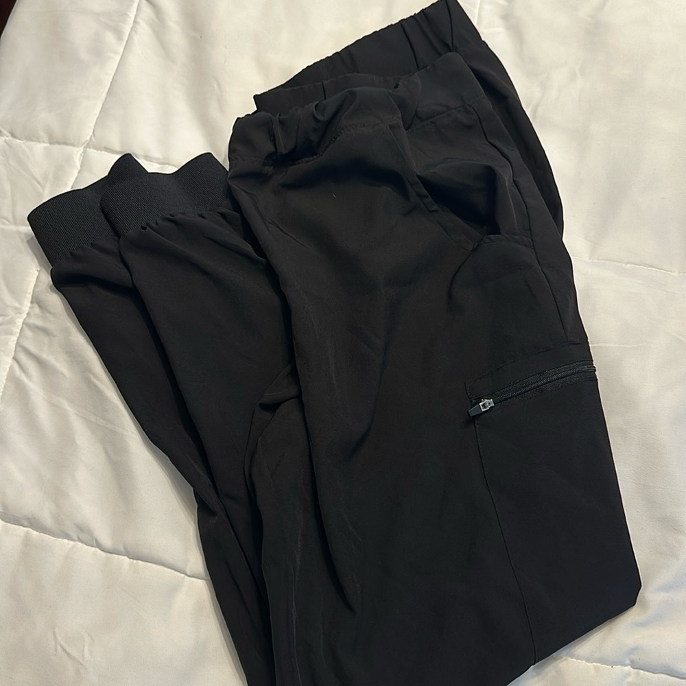Jogger scrub pants